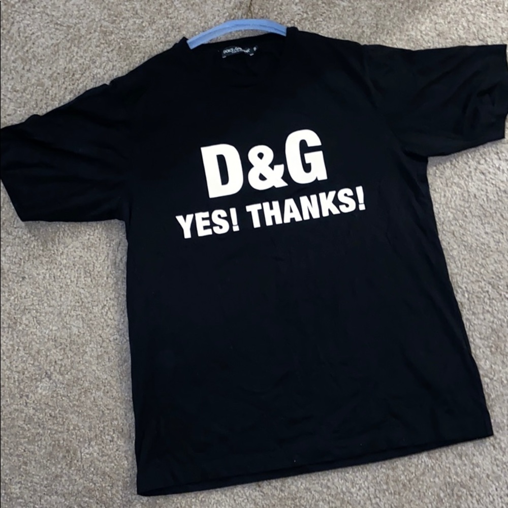 Men’s Black Lrg D&G shirt